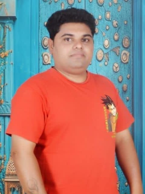 SURESH JAGDISHBHAI PRAJAPATI